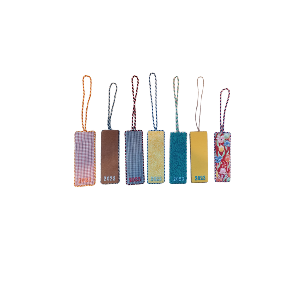Bookmark Finishing