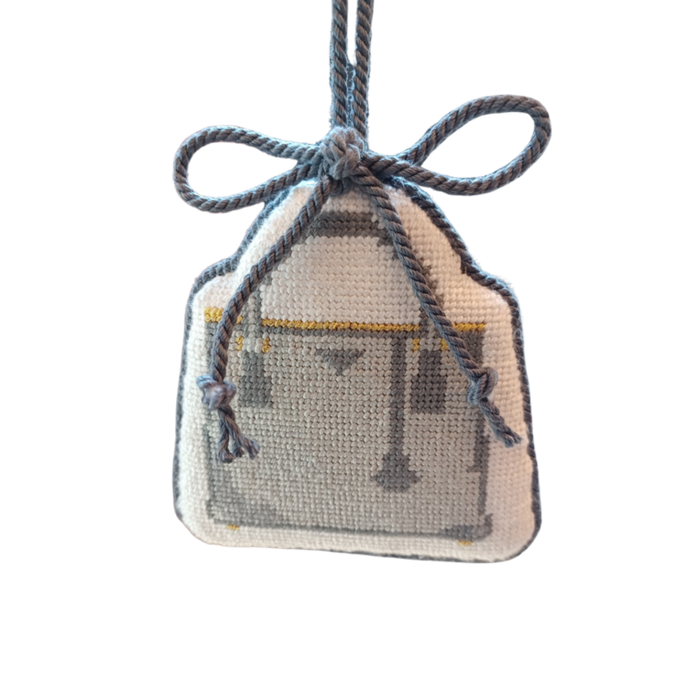 Irregular Ornament Finishing