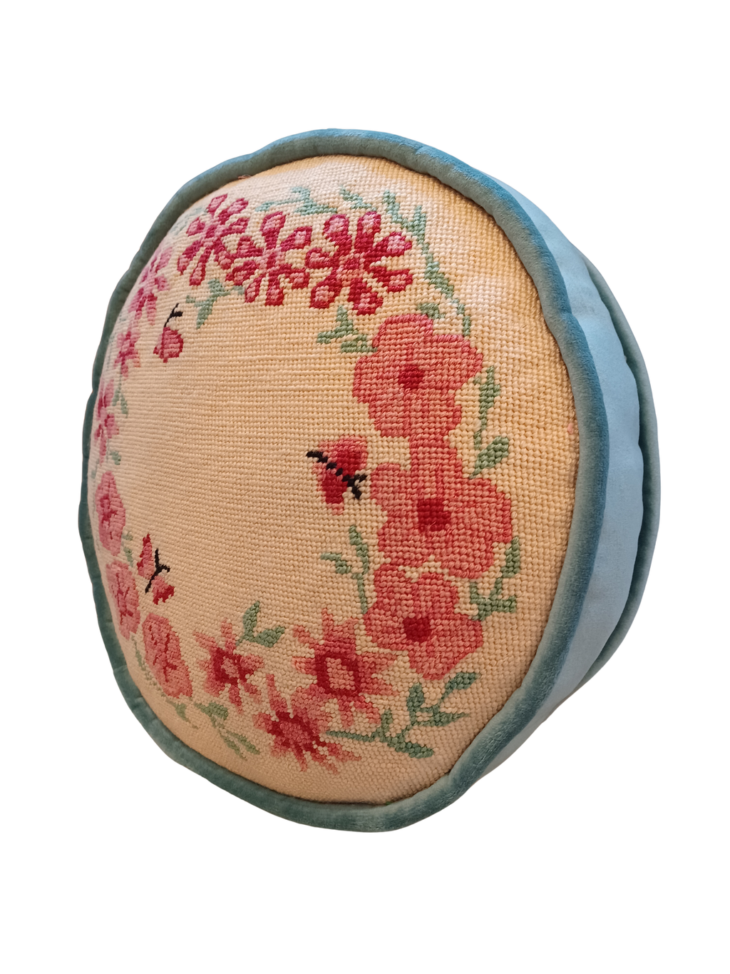 Round Gusset Edge Pillow Finishing